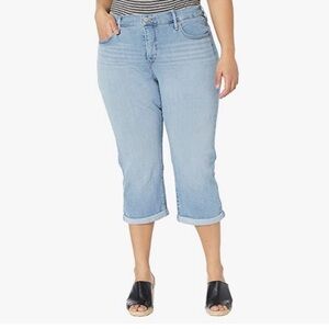 𝅺levi’s 311 Shaping Skinny Capri Pant Plus Size